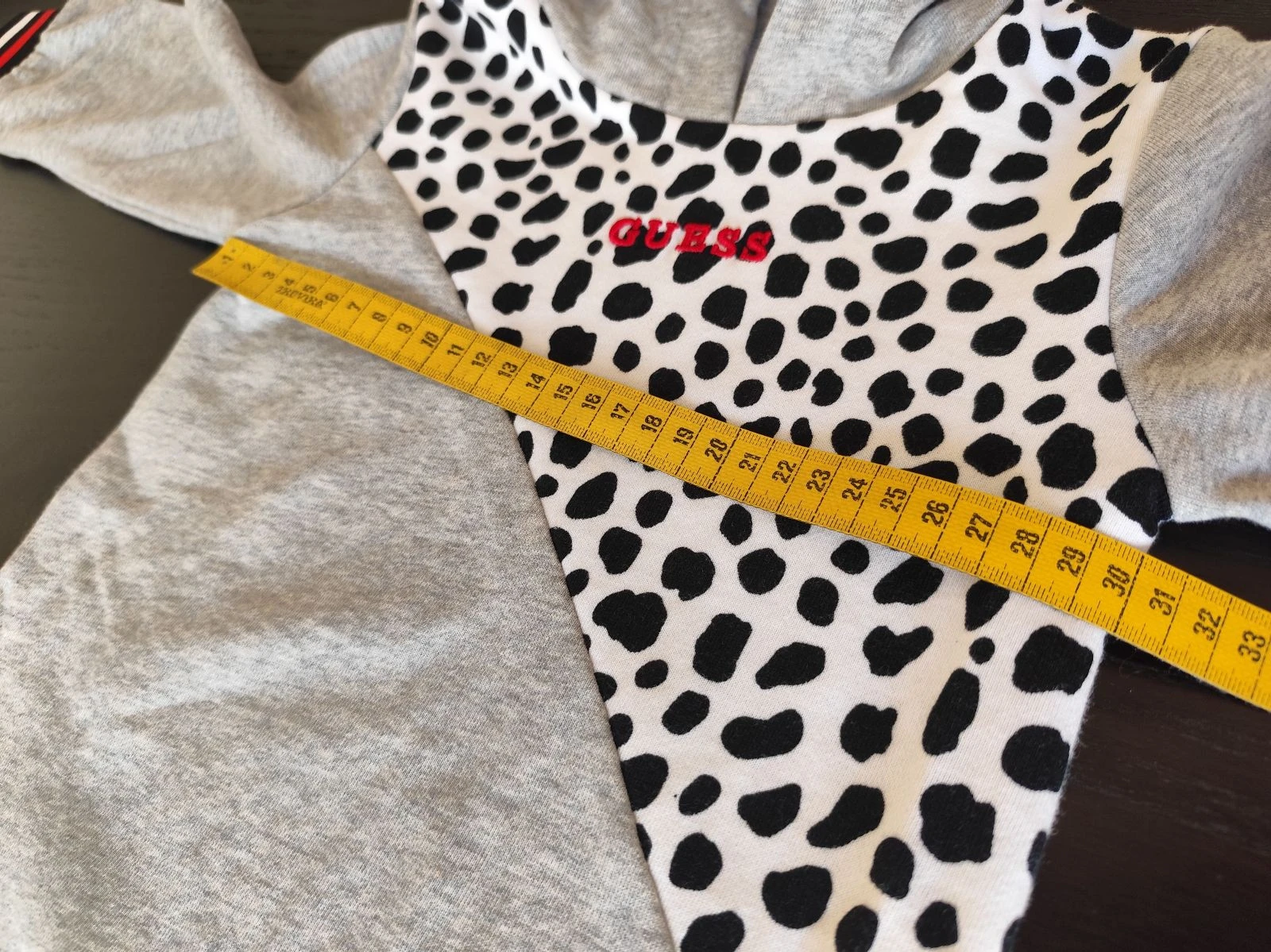 Robe / Sweatshirt long pour fille marque Guess (Neuf - 2 ans) – photo 7